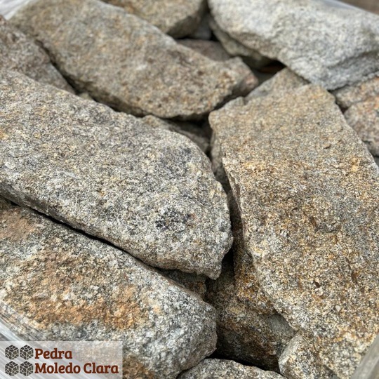 Pedra Moledo Cinza Champagne, Clara Lisa Rustica Pedra Moledo (3)